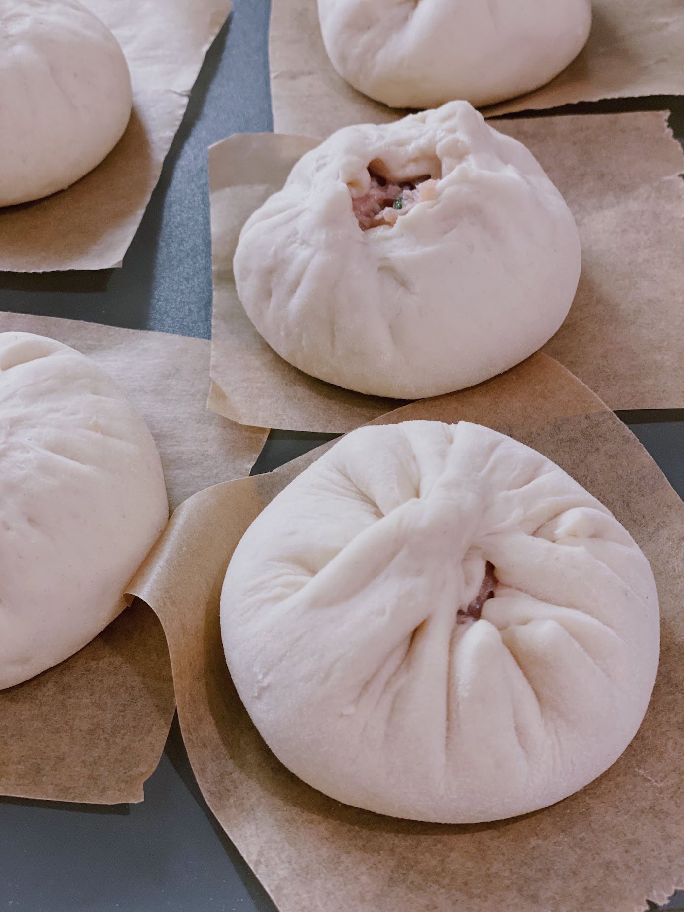 Fluffy Chinese Steamed Pork Buns (Baozi/包子)